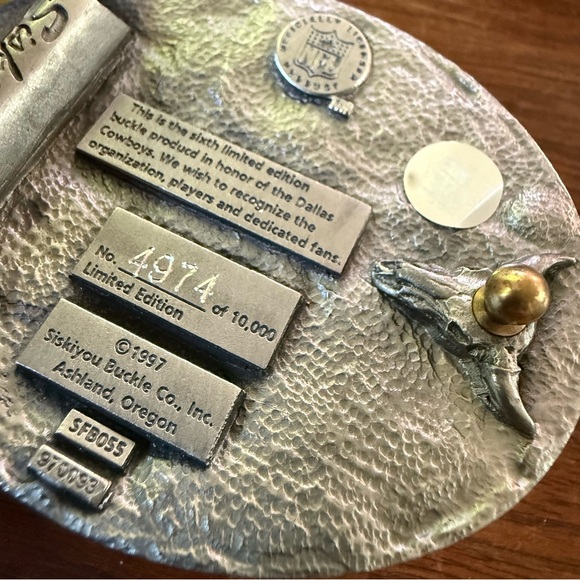 VTG 90s Dallas Cowboys Football Belt Buckle NFL Siskiyou Limited Edition Boxed - Picture 9 of 17